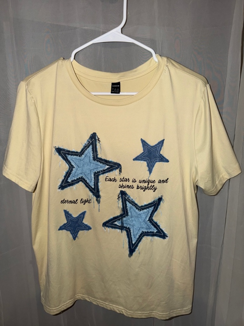 SHEIN Cream Short Sleeve Tee with Blue Star Motifs